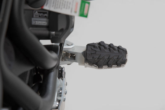 SW-Motech EVO Fußrasten-Kit | Triumph Tiger 800/ 900/ 1200, Scrambler 1200.