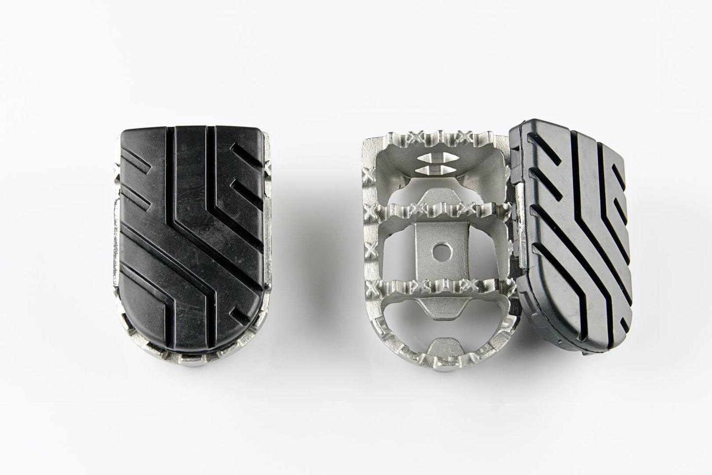 SW-Motech Anbaumaterial für EVO Fußraste | Silbern. Ducati Multistrada V4 / V2, DesertX.