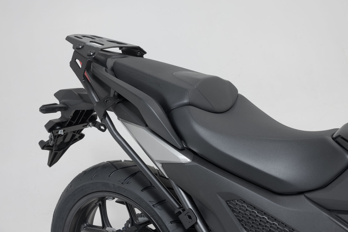 SW-Motech STREET-RACK Gepäckträger | Schwarz. Honda NC750X / XD (20-).