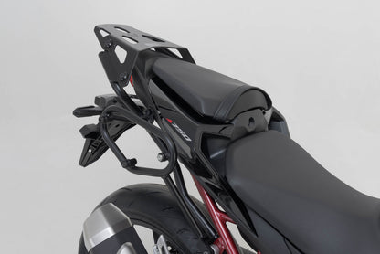 SW-Motech STREET-RACK Gepäckträger | Schwarz. Honda CB750 Hornet (22-).