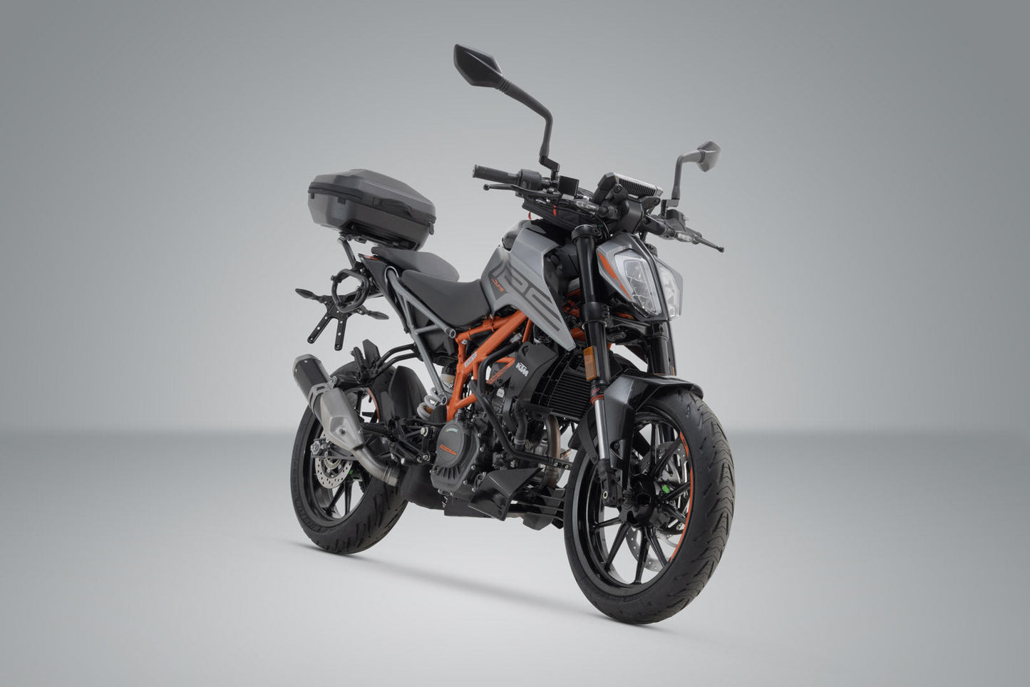 SW-Motech URBAN ABS Topcase-System | Schwarz. KTM 125/390 Duke (17-23).