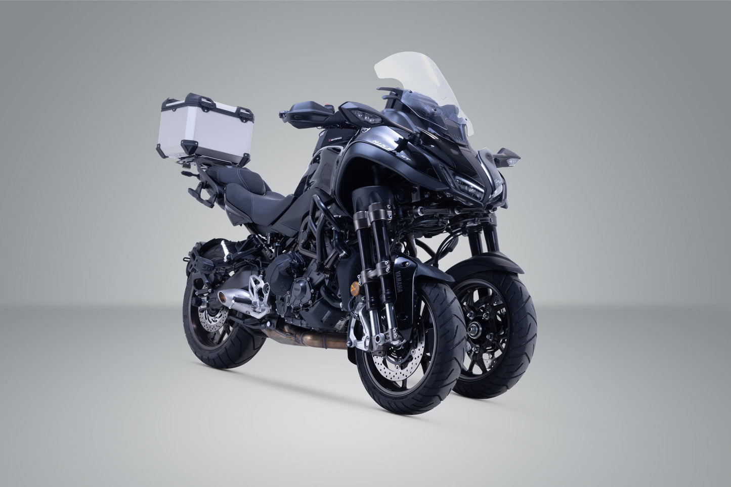 SW-Motech TRAX ADV Topcase-System | Silbern. Yamaha Niken GT (22-).
