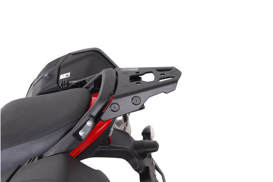 SW-Motech ALU-RACK Gepäckträger | Schwarz. Triumph Sprint ST 1050 / Tiger 1050 SE.