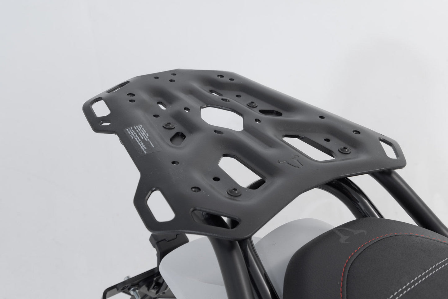 SW-Motech ADVENTURE-RACK Gepäckträger | Schwarz. Ducati DesertX (22-) / Rally (23-).