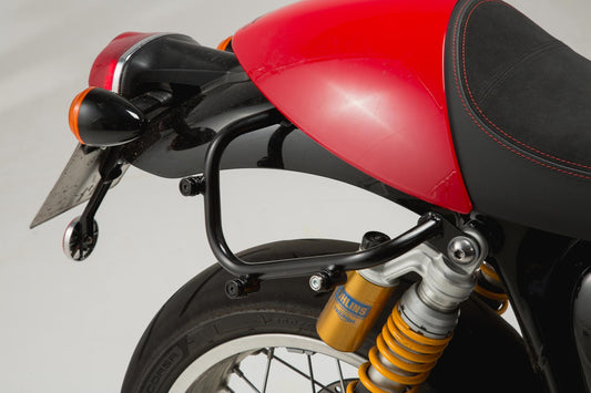 SW-Motech Adapter für SLC Seitenträger rechts | Für Bonneville T100/T120 (15-) ohne orig. Halteb.