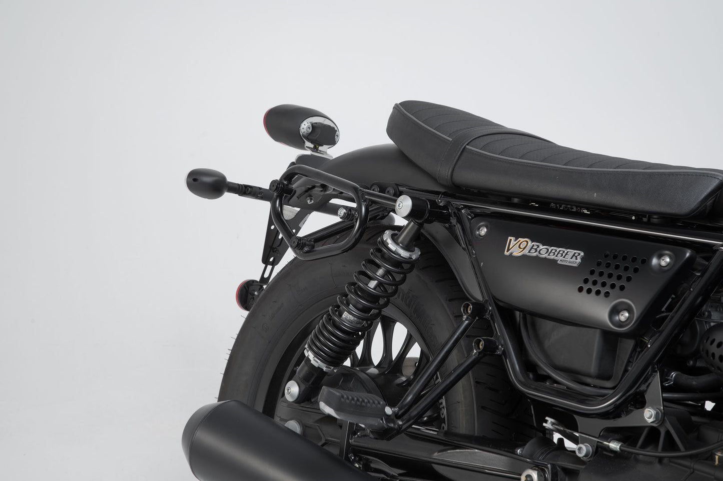 SW-Motech SLC Seitenträger rechts | Moto Guzzi V9 Roamer/Bobber (15-).