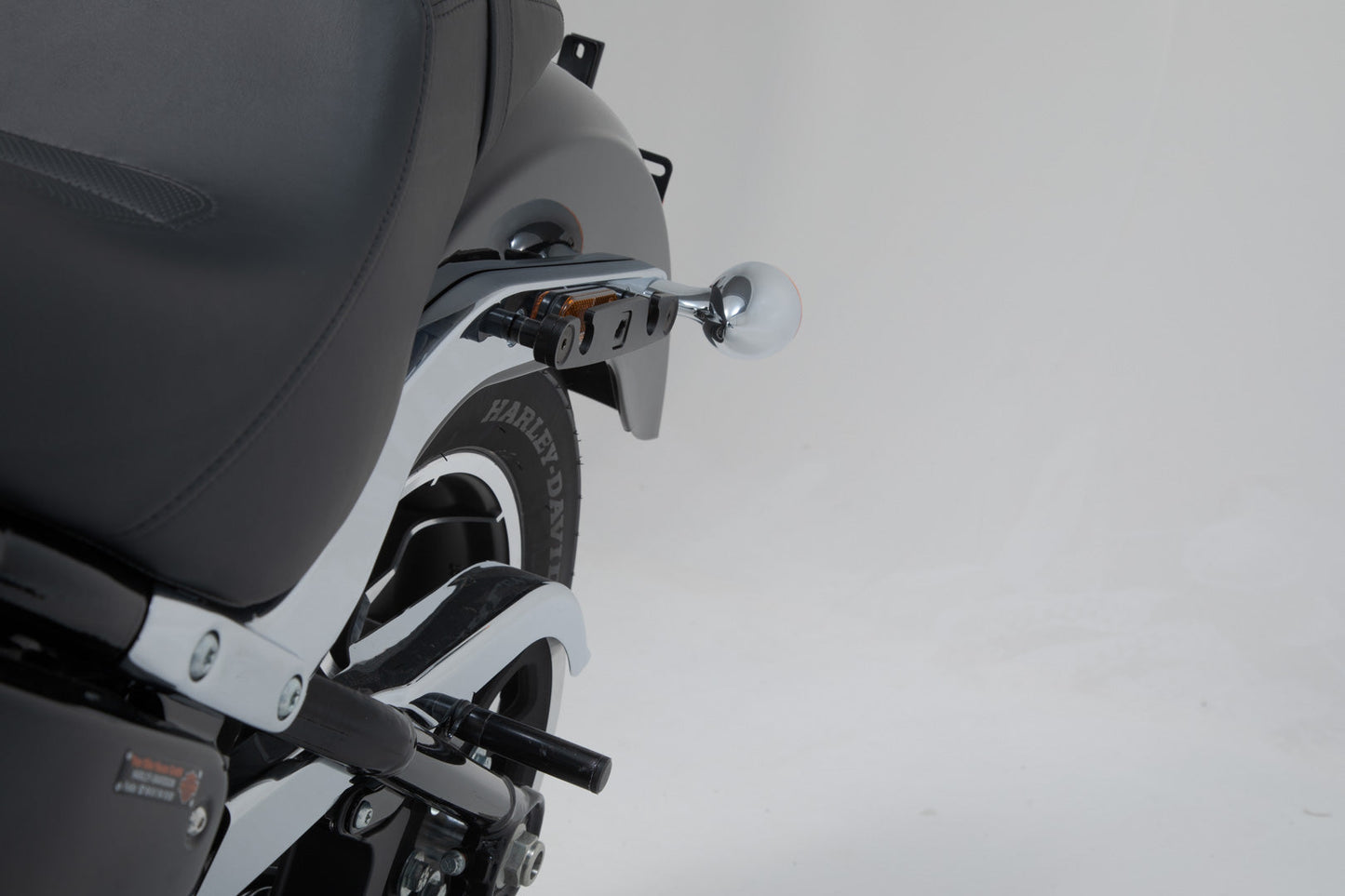 SW-Motech SLH Seitenträger LH2 links | Harley-David. Softail Low Rider/ S (17-). Für LH2.