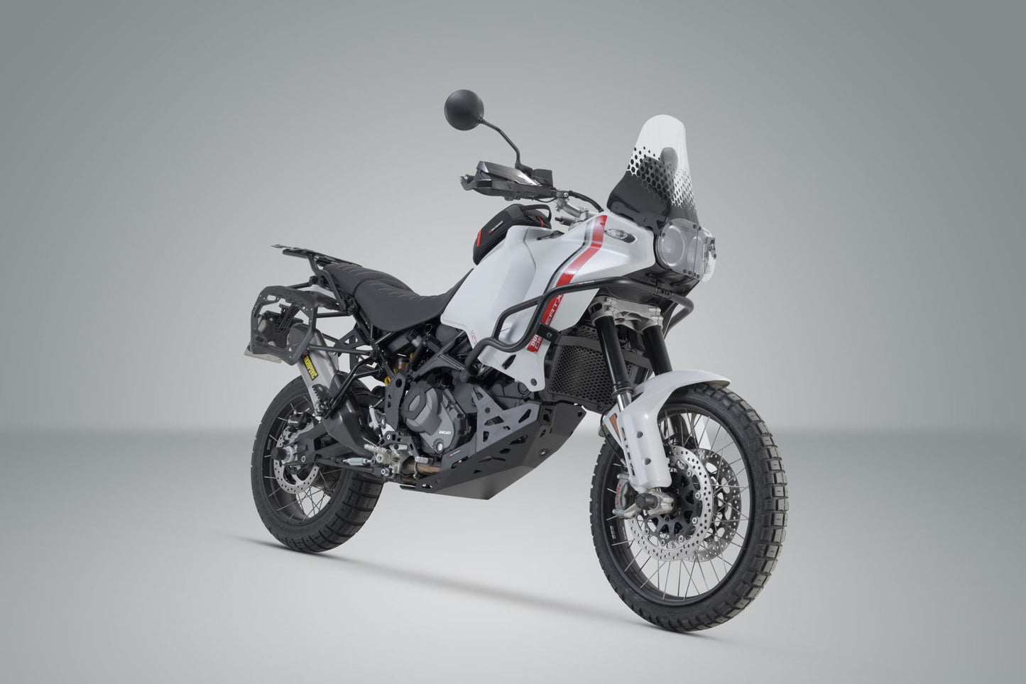 SW-Motech Adventure Set DUSC mit Topcase XL | Schwarz. DesertX (22-) / Rally (23-). US-Modell.