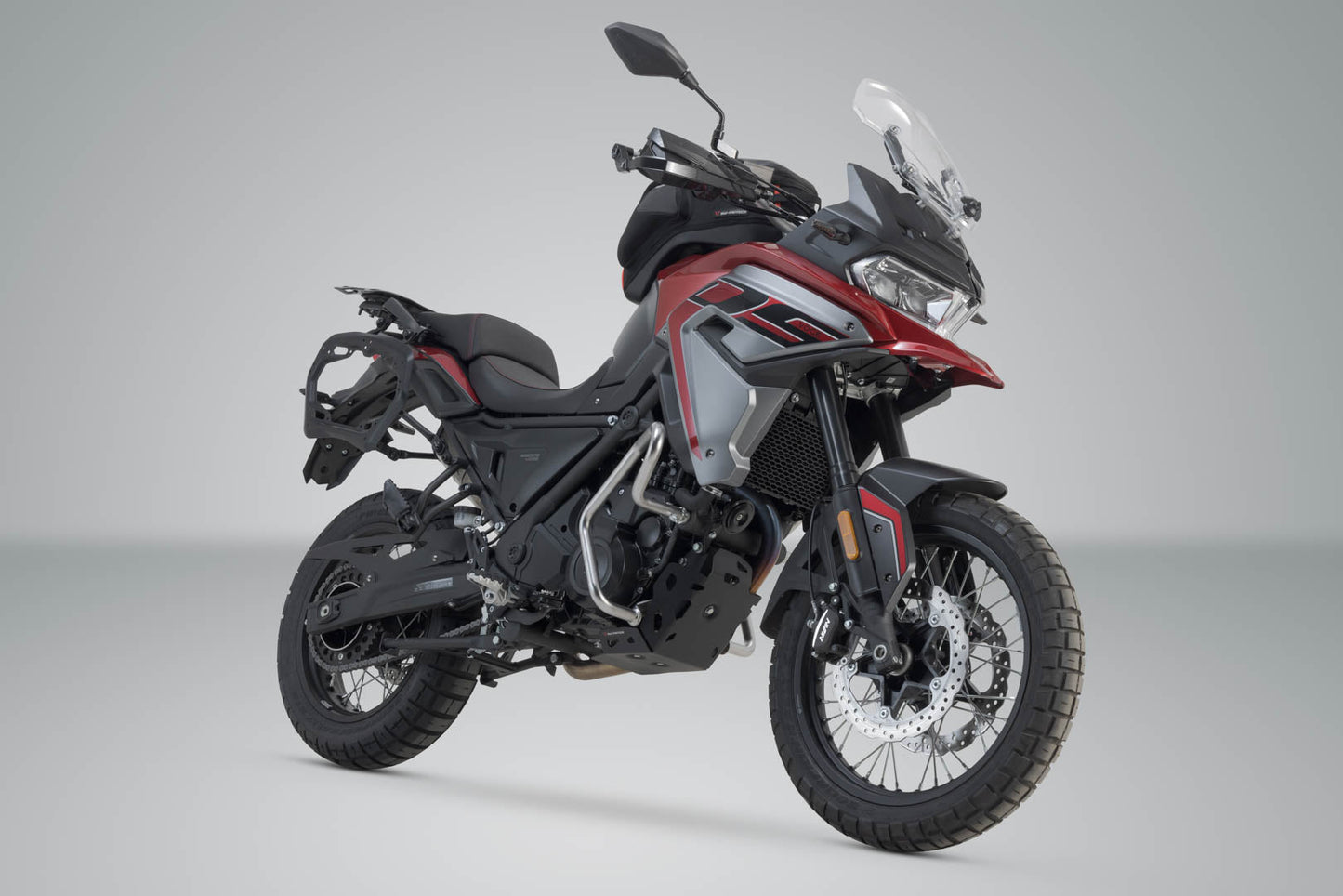 SW-Motech PRO Seitenträger | Schwarz. Voge 650 DS/X (22-).