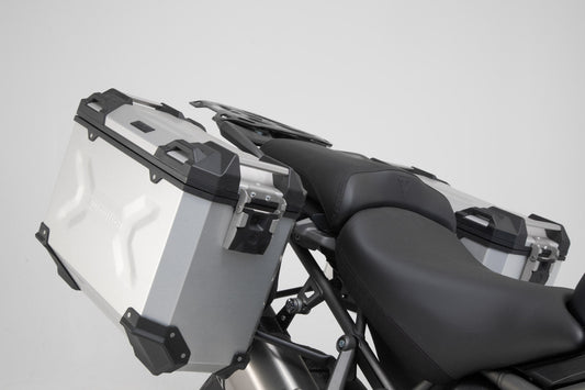 SW-Motech TRAX ADV Alukoffer-System | Silbern. 45/45 l. Triumph Tiger1200/Explor (11-).