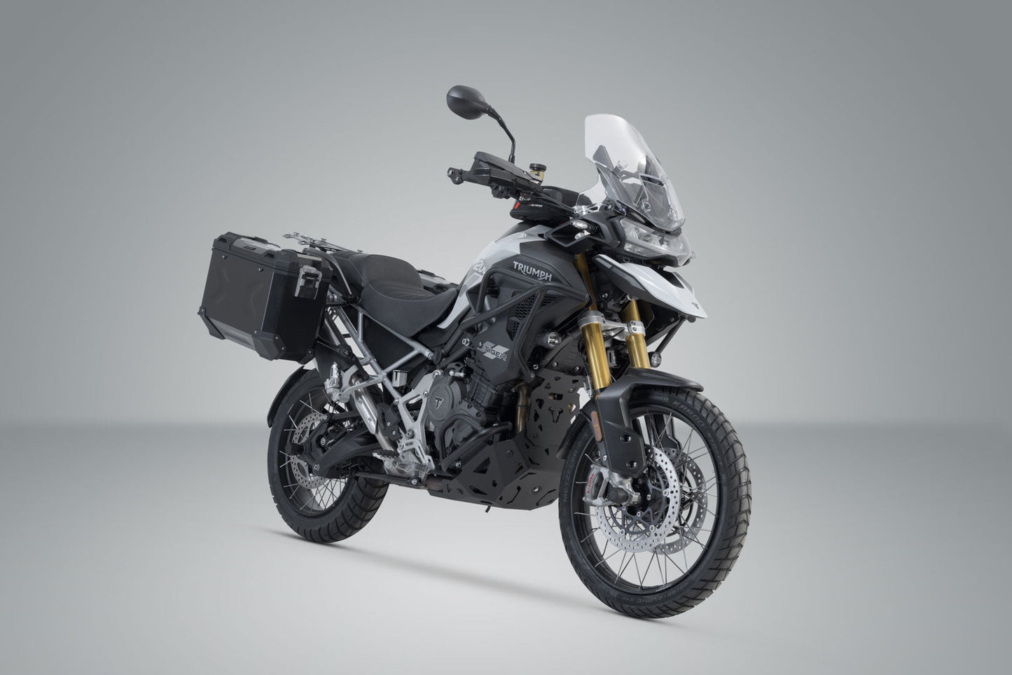 SW-Motech TRAX ADV Alukoffer-System | Schwarz. 45/37 l. Tiger 1200 Rally Pro/GT/GT Pro.