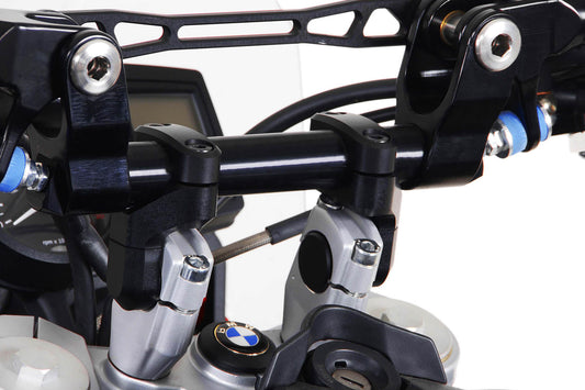 SW-Motech Vario-Lenkerverlegung für Ø 28 mm Lenker | Erhöhung/Verlegung variabel. Schwarz.