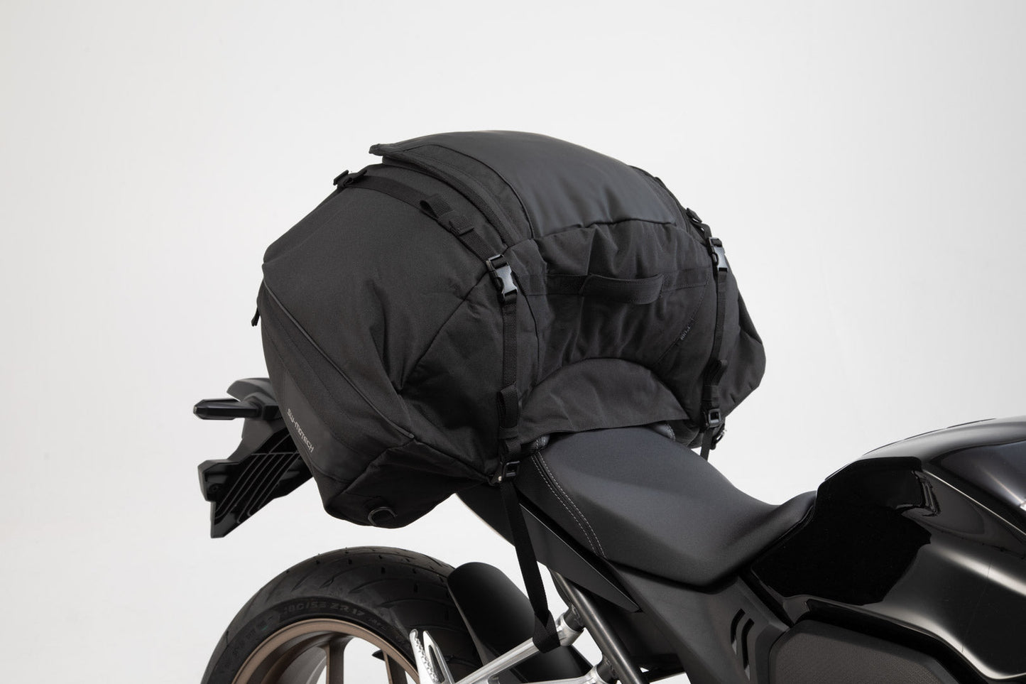 SW-Motech ION L Hecktasche | 50 l. Schwarz. 600D Polyester / Soft-Vinyl.