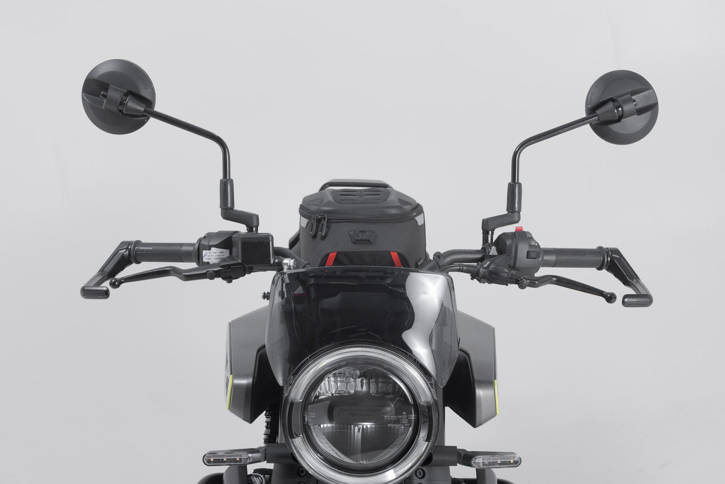 SW-Motech Hebelschützer | Schwarz. Husqvarna Svartpilen/Vitpilen 401 (23-).