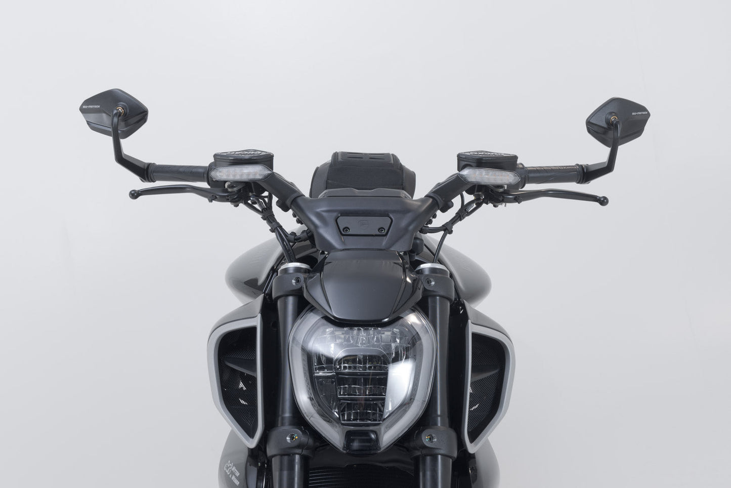 SW-Motech Lenkerendenspiegel | Ducati Diavel V4 (23-).