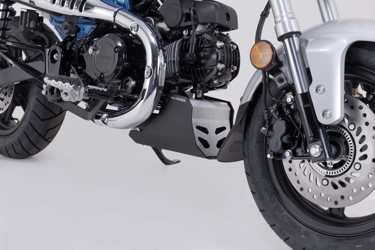 SW-Motech Motorschutz | Schwarz/Silbern. Honda Dax 125 (22-).