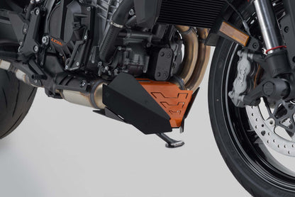 SW-Motech Bugspoiler | Orange/Schwarz. KTM 990 Duke (23-).