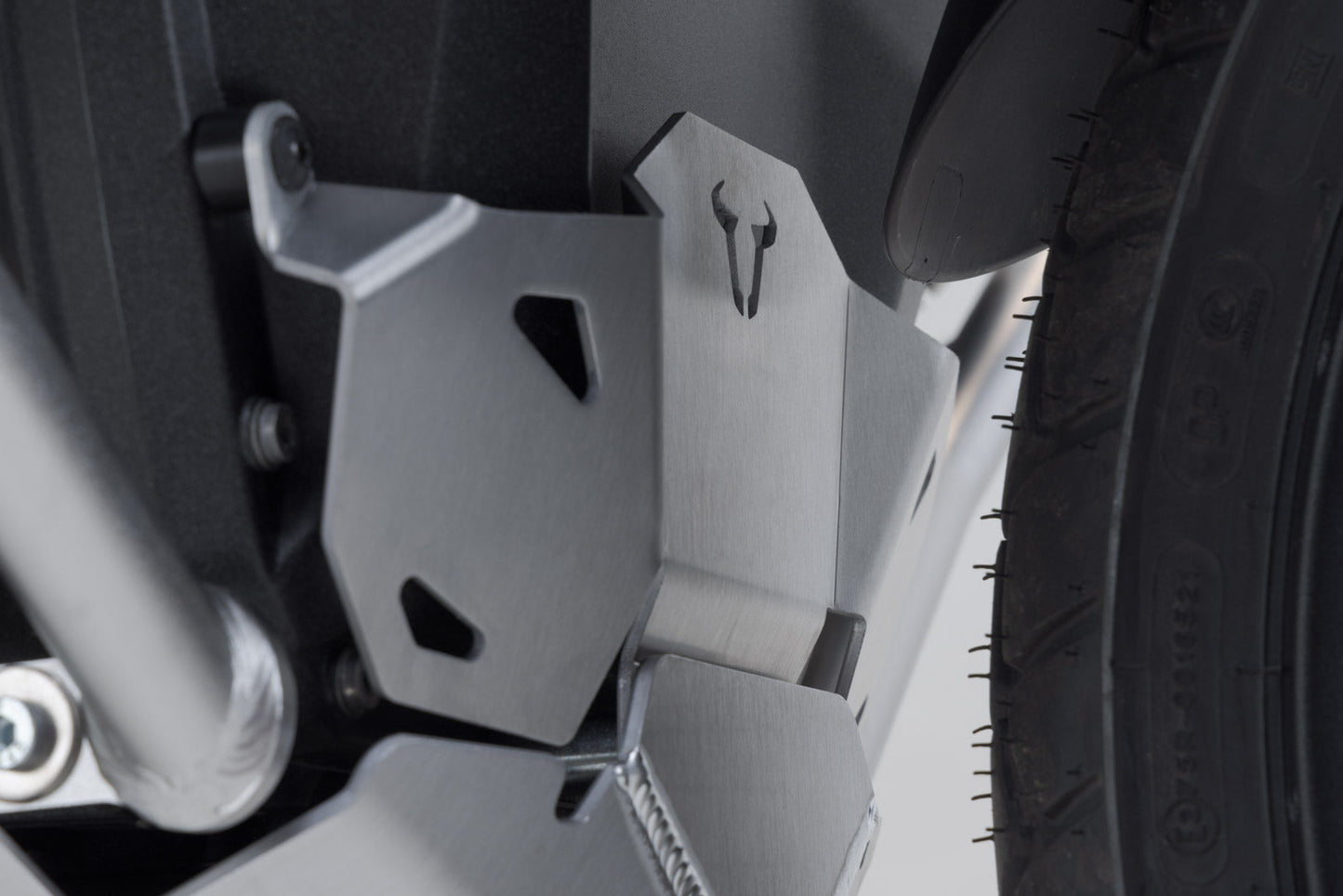SW-Motech Motorschutz-Verlängerung | Silbern. BMW R 1300 GS (23-) / Adventure (24-).