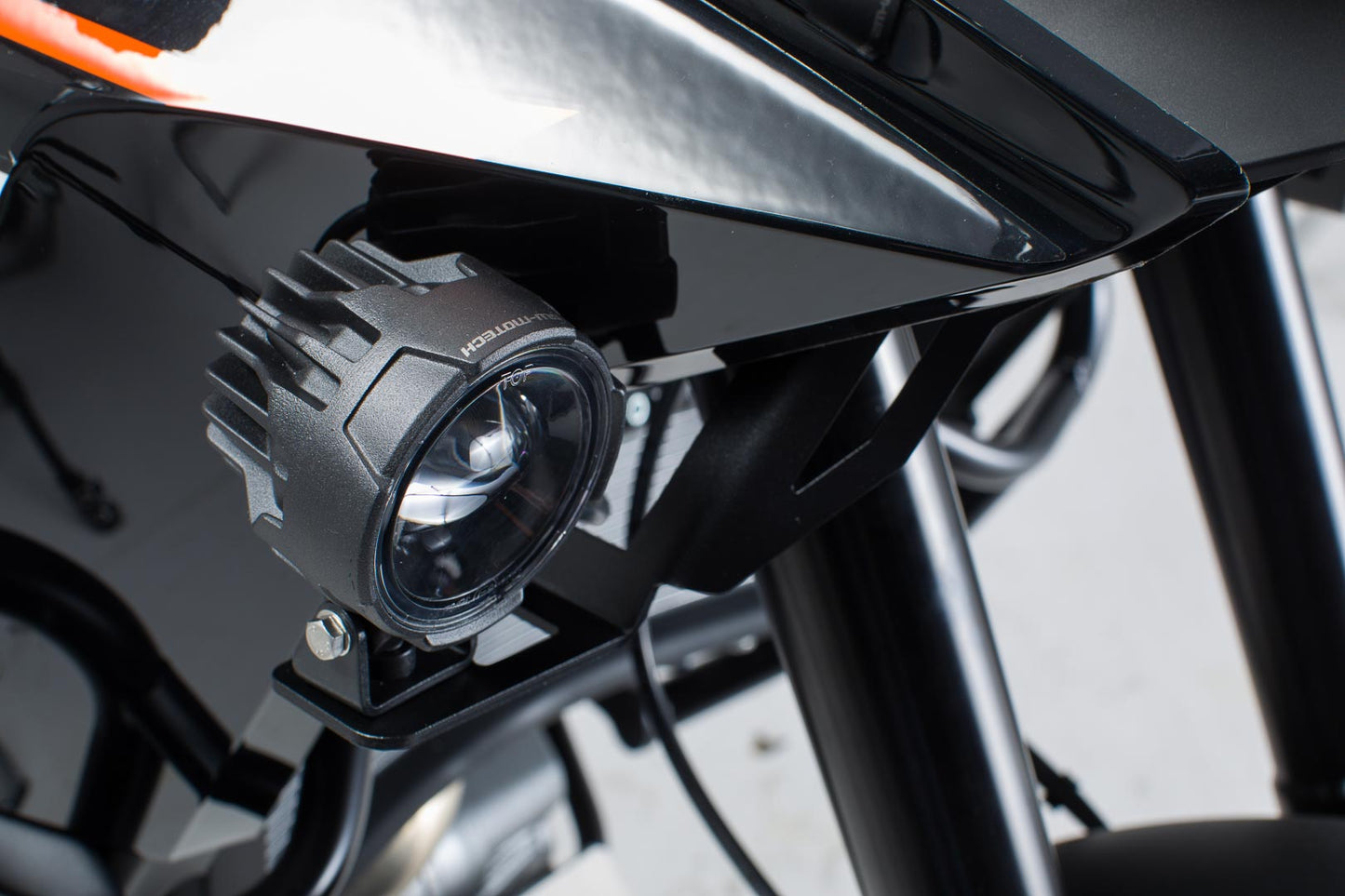 SW-Motech EVO Fernscheinwerfer-Kit | Schwarz. Honda CRF1100L/Adv. Sp. (19-). Ohne SBL.