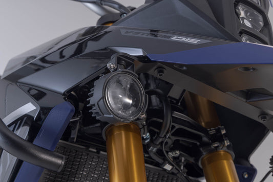 SW-Motech Scheinwerfer-Halter | Schwarz. Suzuki V-Strom 800 / 800DE (22-).
