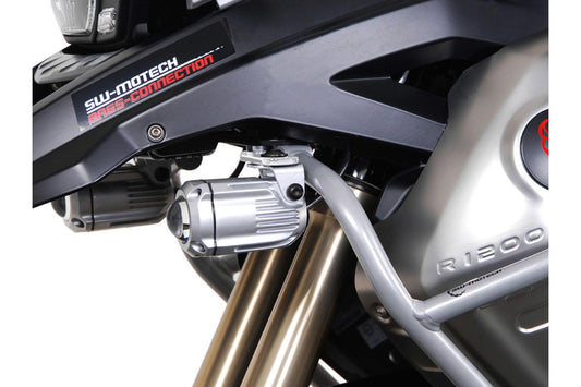 SW-Motech Scheinwerfer-Halter | Silbern. BMW R 1200 GS (08-12).
