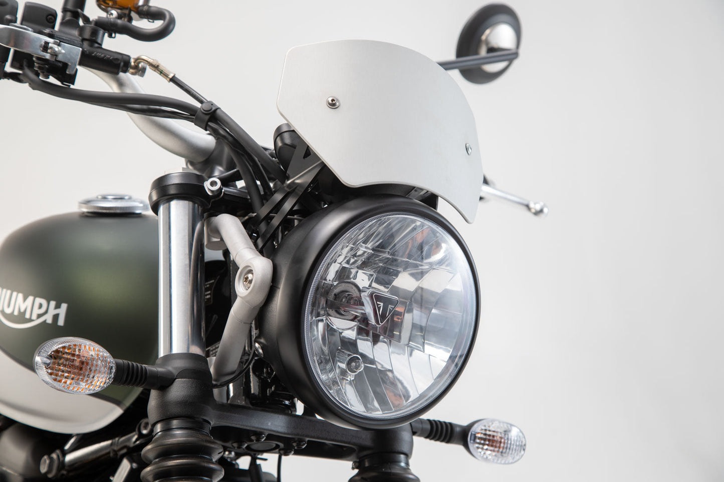 SW-Motech Bremsflüssigkeitsbehälter-Schutz | Schwarz. Triumph Trident 660 (21-).