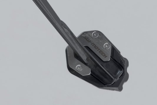 SW-Motech Seitenständerfuß-Verbreiterung | Schwarz/Silbern. Harley-Dav Pan America (21-).