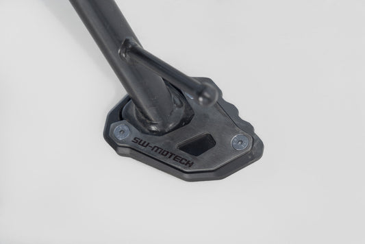 SW-Motech Seitenständerfuß-Verbreiterung | Schwarz/Silbern. Ducati Modelle.