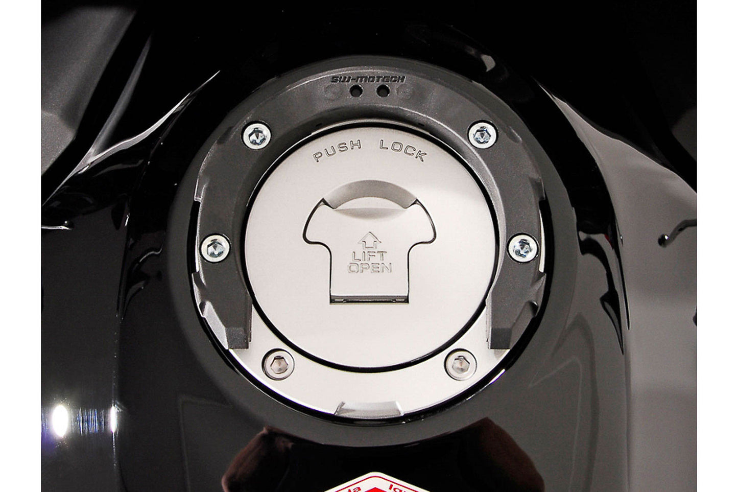 SW-Motech EVO Tankring | Honda-Modelle. Für Tank mit 7 Schrauben.