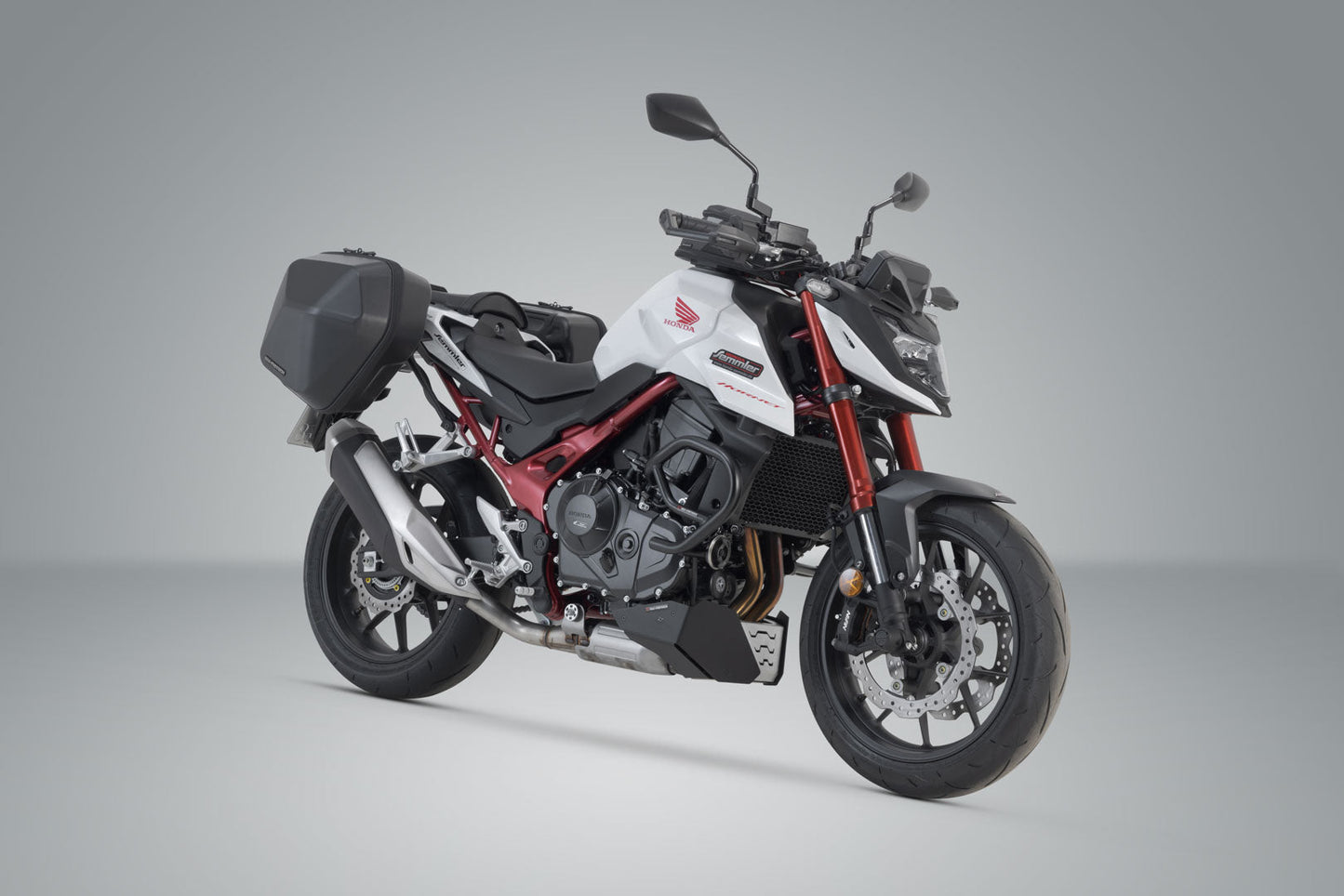 SW-Motech URBAN ABS Seitenkoffer-System | 2x 16,5 l. Honda CB750 Hornet (22-).