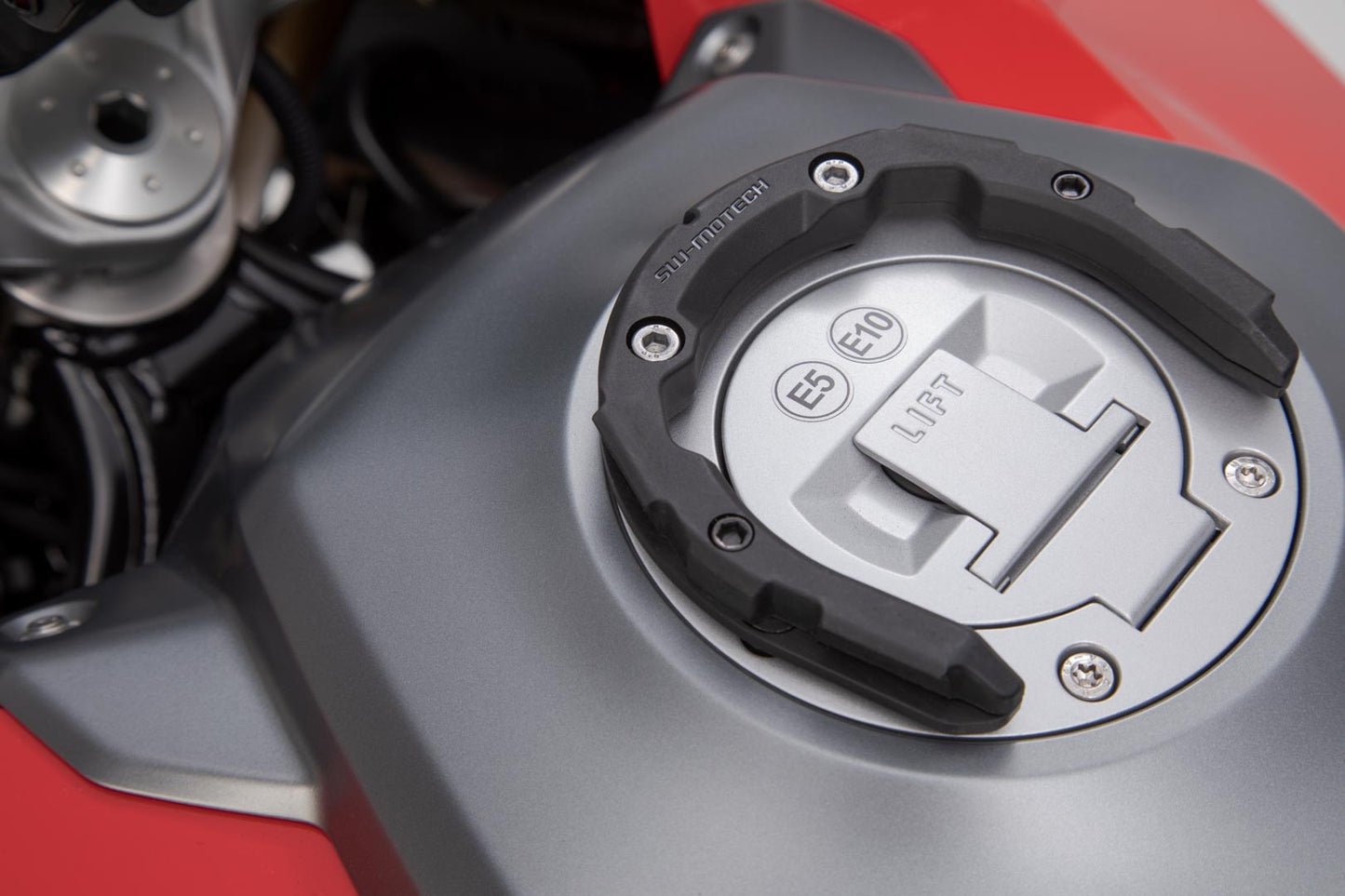 SW-Motech PRO Tankring | Schwarz. Voge 500R, 650 DS/X (22-).