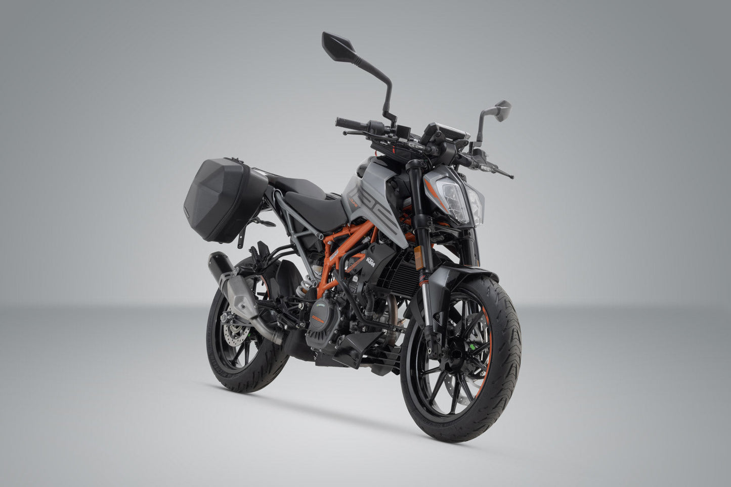 SW-Motech URBAN ABS Seitenkoffer-System | 2x 16,5 l. KTM 125 / 390 Duke (17-23).