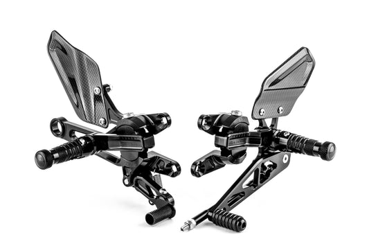 Gilles Fußrastenanlage VCR38GT | verstellbar |  passend für Aprilia RSV4 1100 Factory / RSV4 1000 RR / RF / Tuono V4 1100 / Factory /V4 1100 RR / Factory - Modelle