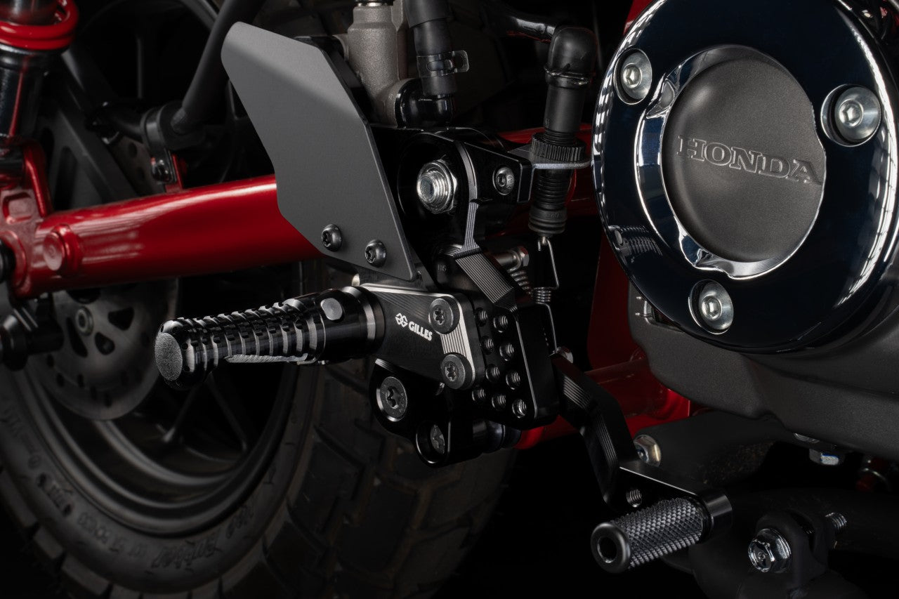 Gilles Fußrastenanlage AS31GT3 | verstellbar | ABE | passend für Honda Monkey 125 - Modelle (2022-2025)