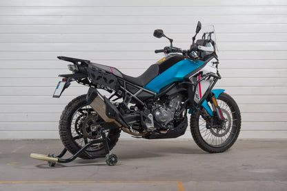 Yakk EXP Gepäckträgerplatte | hinten | für Softgepäck| ohne Soziusgriff | schwarz | passend für CFMOTO MT 450 - Modelle (2024-2026)