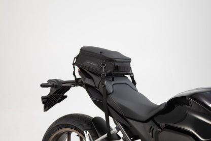 SW-Motech ION S Hecktasche | 7-15 l. Schwarz. 600D Polyester / Soft-Vinyl.