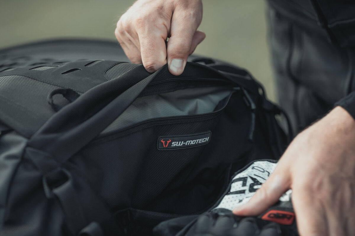 SW-Motech PRO Cargobag Hecktasche | 1680D Ballistic Nylon. Schwarz/Anthrazit. 50 l.