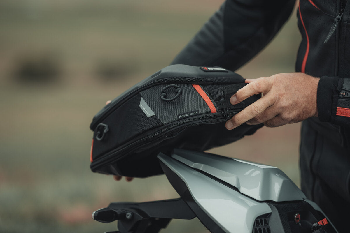 SW-Motech PRO Roadpack Hecktasche | 1680D Ballistic Nylon. Schwarz/Anthrazit. 8-14 l.