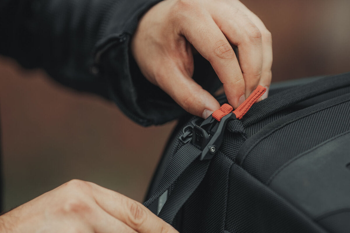 SW-Motech PRO Rackpack Hecktasche | 1680D Ballistic Nylon. Schwarz/Anthrazit. 32-42 l.