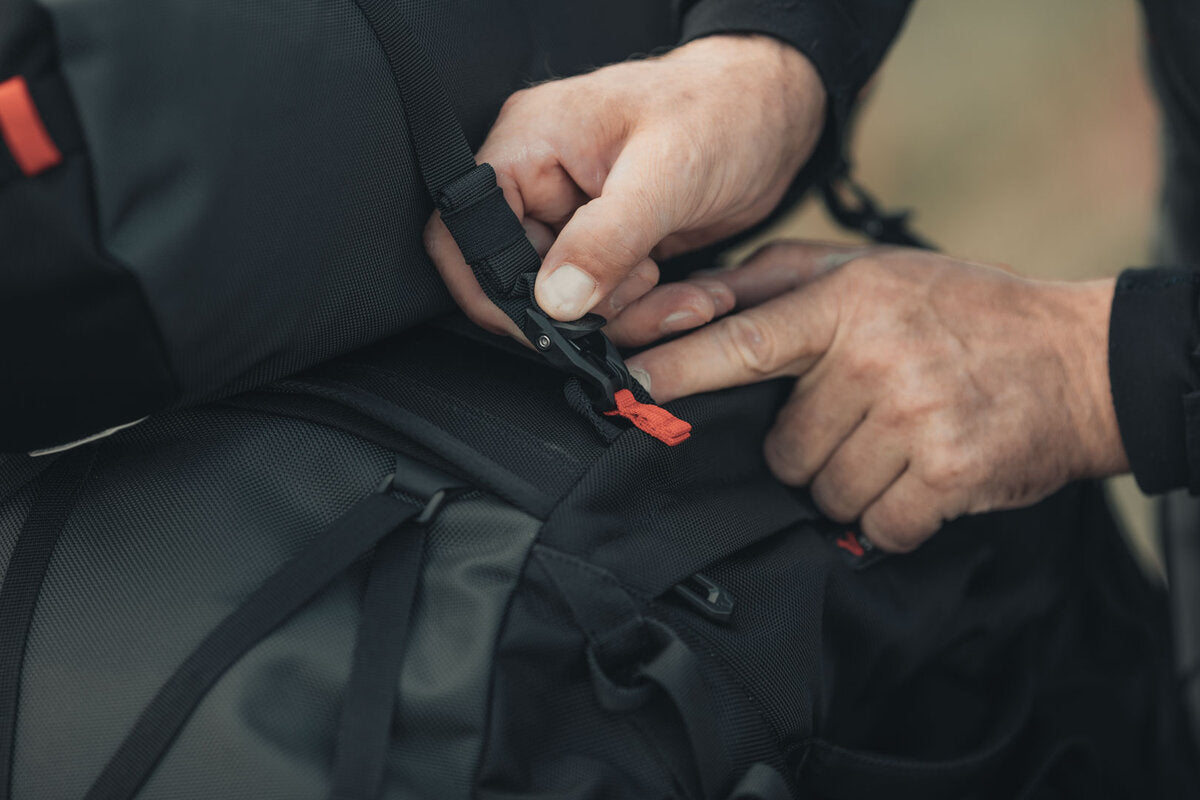 SW-Motech PRO Tentbag Hecktasche | 1680D Ballistic Nylon. Schwarz/Anthrazit. 18 l.