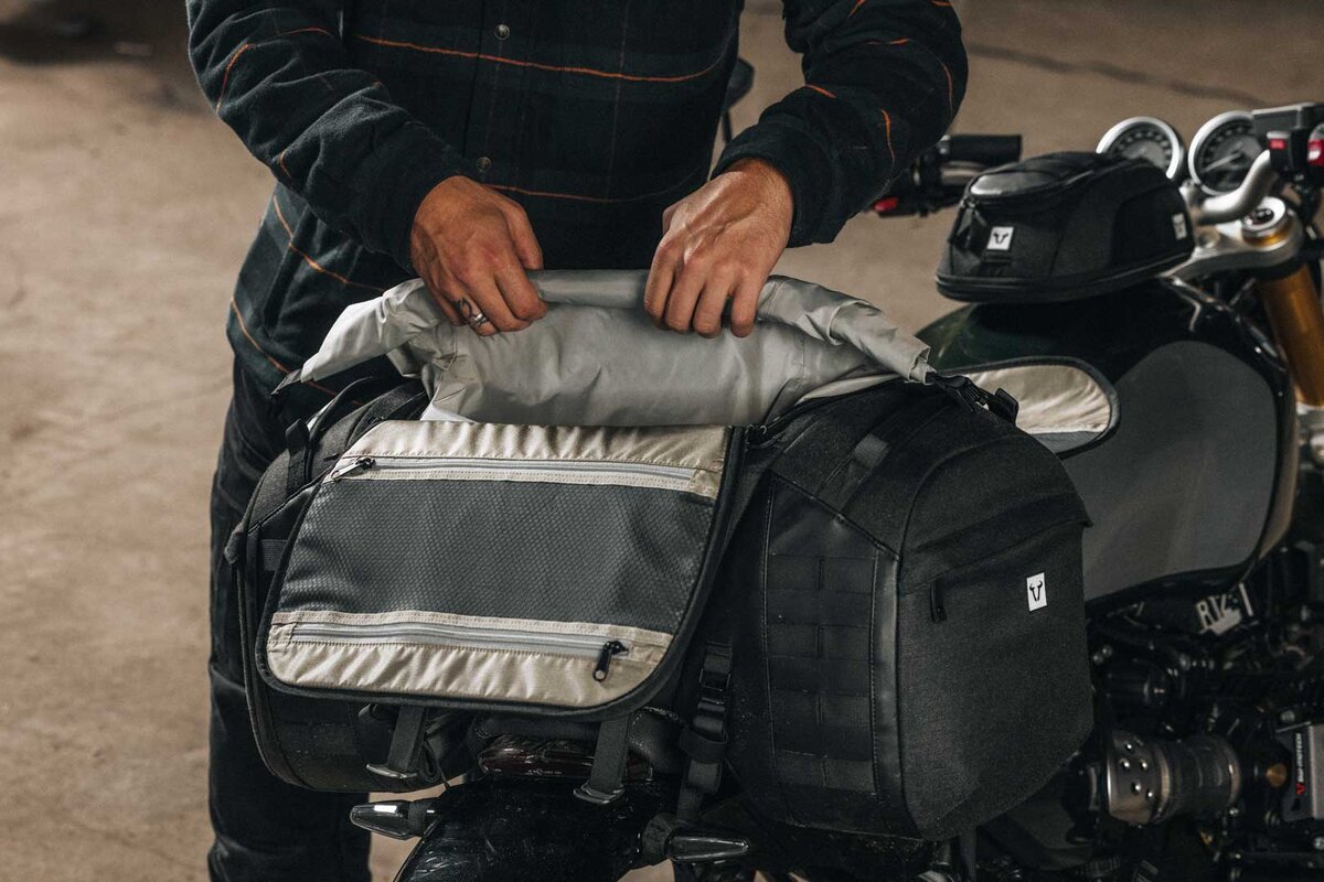 SW-Motech Legend Gear Hecktasche LR5 | Schwarz. 52 l.