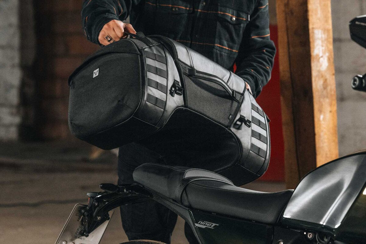 SW-Motech Legend Gear Hecktasche LR5 | Schwarz. 52 l.