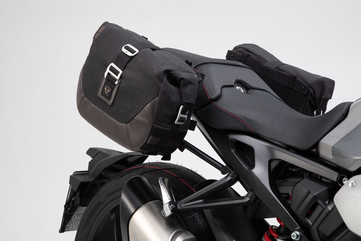 SW-Motech Legend Gear Seitentaschen-System LC | Honda CB1000R (18-20).