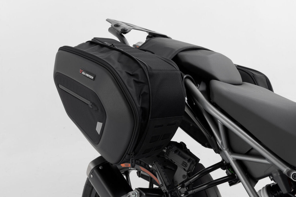 SW-Motech PRO BLAZE H Satteltaschen-Set | Schwarz. KTM 125 / 390 Duke (17-23).
