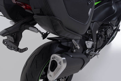 SW-Motech PRO BLAZE H Satteltaschen-Set | Schwarz. Kawasaki ZX-6R (23-), ZX-4RR (23-).