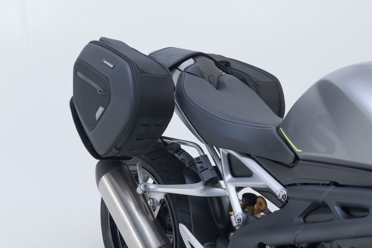 SW-Motech PRO BLAZE H Satteltaschen-Set | Schwarz. Triumph Speed Triple 1200 RR / RS (21-).