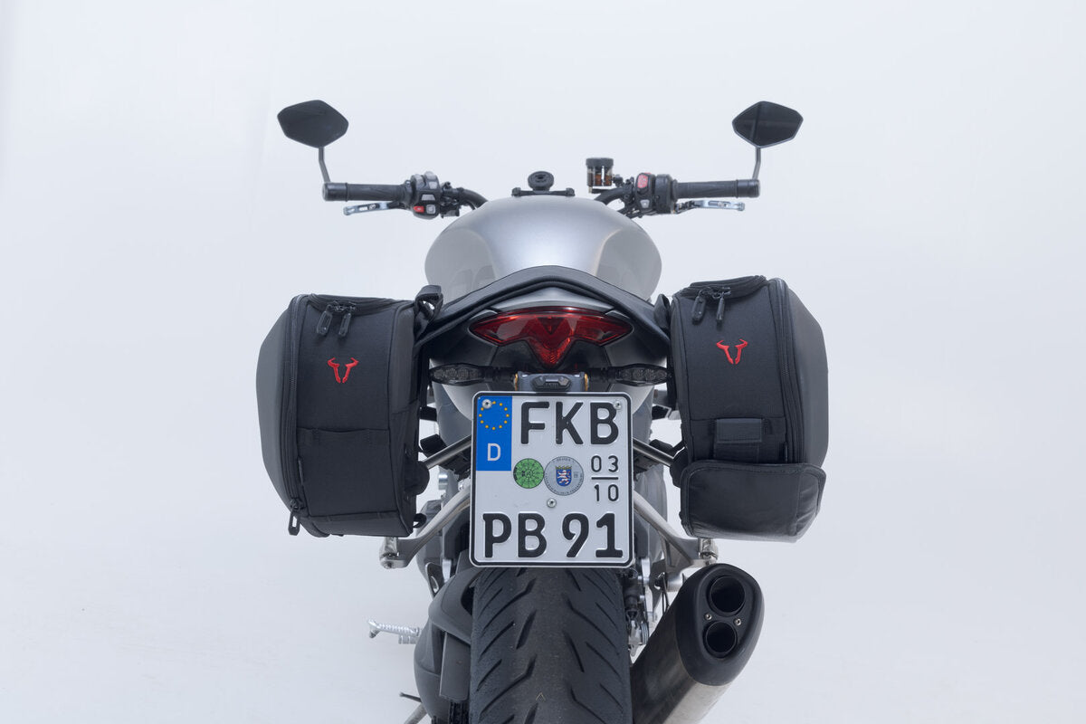 SW-Motech PRO BLAZE H Satteltaschen-Set | Schwarz. Triumph Speed Triple 1200 RR / RS (21-).