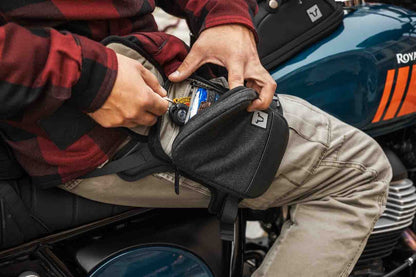 SW- Motech Legend Gear Leg Bag LA13 | Schwarz. Eco-Tech Polyester.