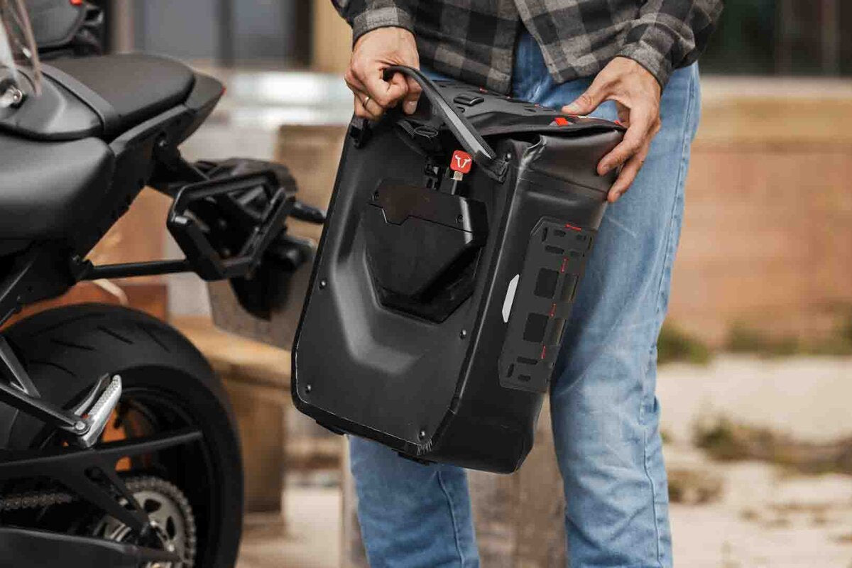 SW-Motech Seitentasche WP 16L. Wasserdicht. | schwarz. Für V-LOC
