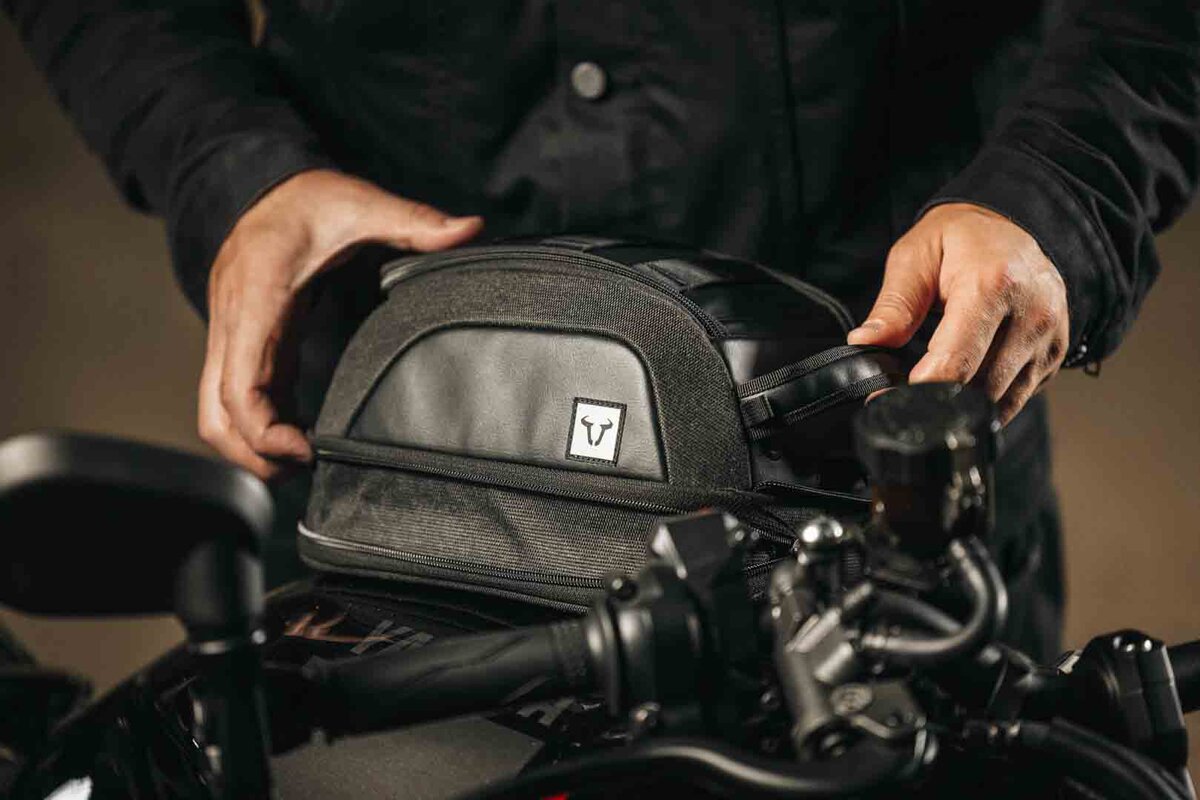 SW-Motech Legend Gear Magnet-Tankrucksack LT3 | 3,5 l - 5,5 l. Magnet-Halterung.